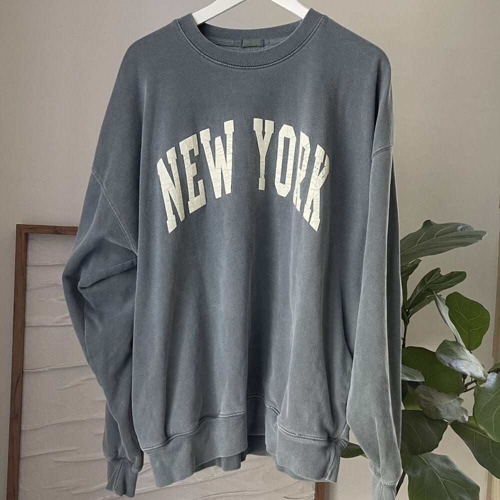 Women's JOHN GALT Brandy Melville New York Erica Crew Neck Sweatshirt One Size